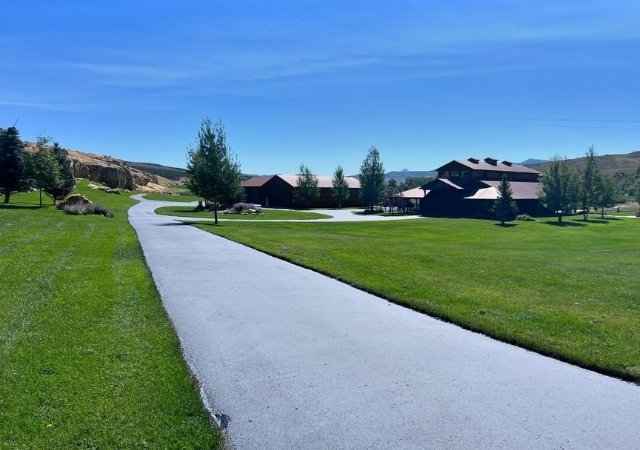 Large Driveway Paving Project